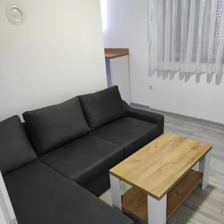 Apartman Stan Na Dan Tenis Prijedor