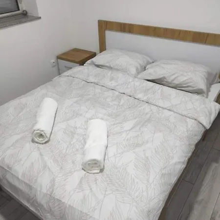 Apartman Stan Na Dan Tenis *