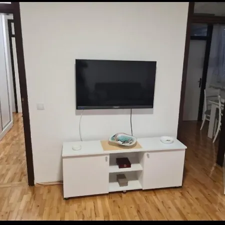 Apartman Stan Na Dan Tenis
